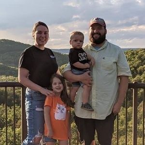 Meet your Posher, Corey